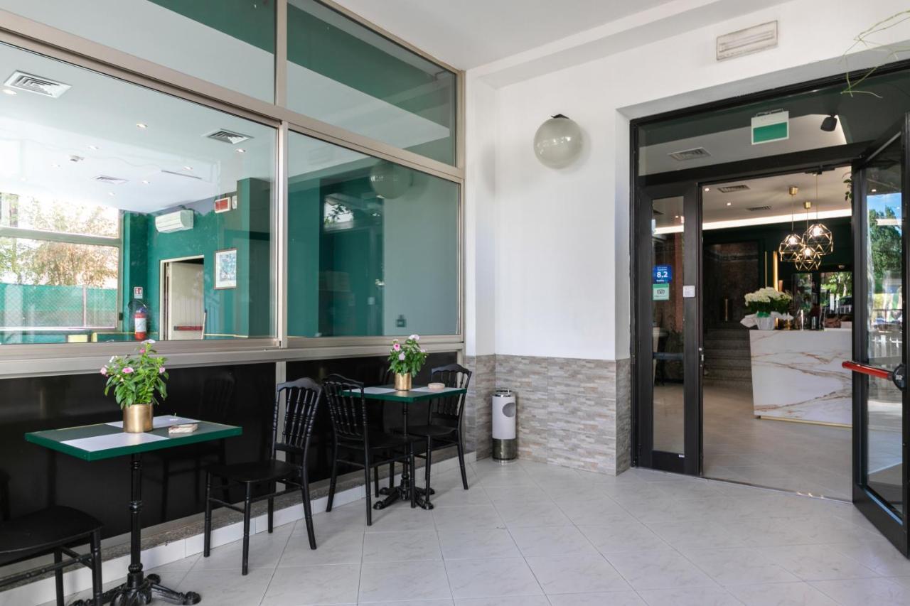 Hotel Sorriso Rimini Exteriör bild