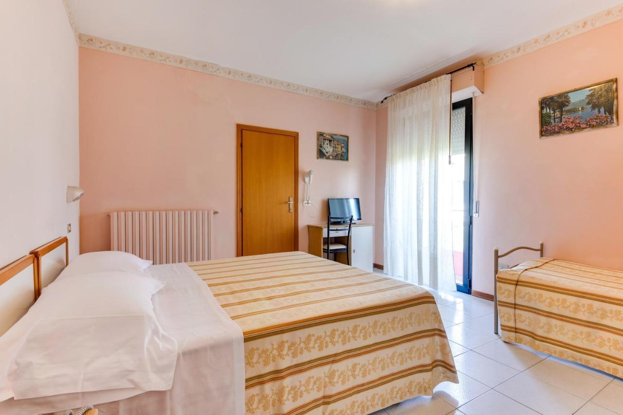 Hotel Sorriso Rimini Exteriör bild